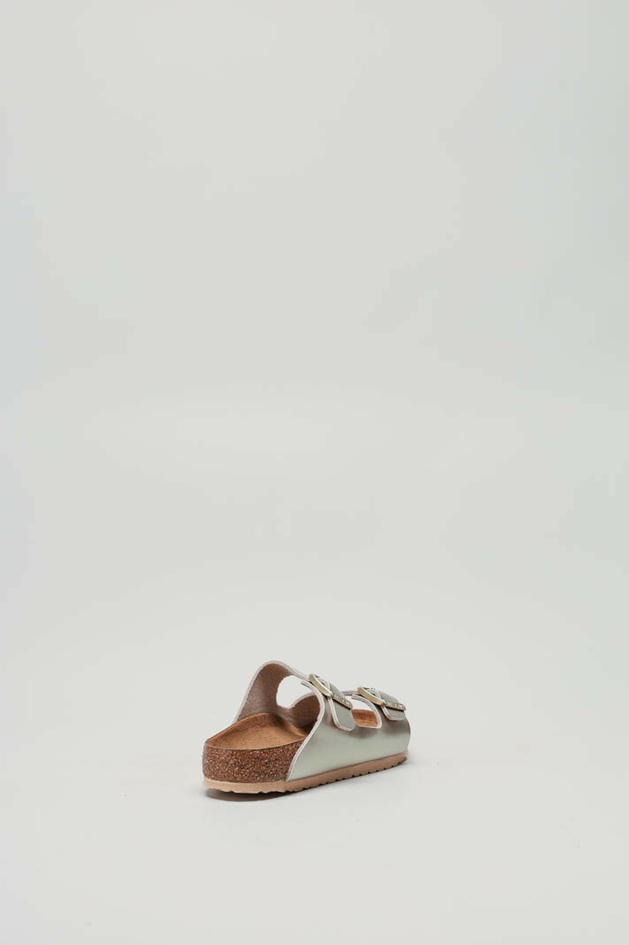zoom in on Goud Slipper image Goud Slipper image