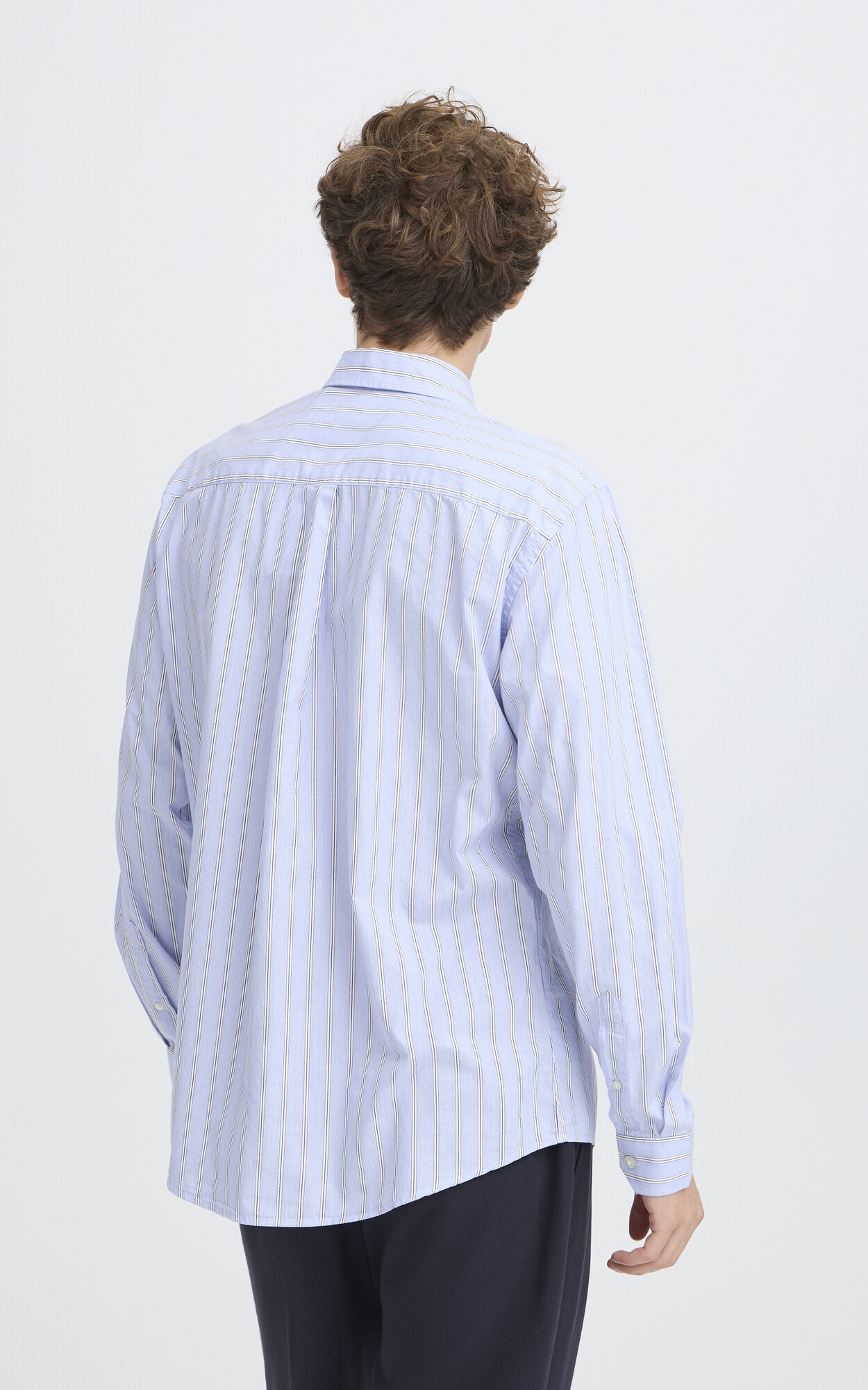 Lichtblauw Hemd image