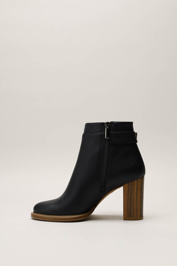 Zwart Enkellaars hak image