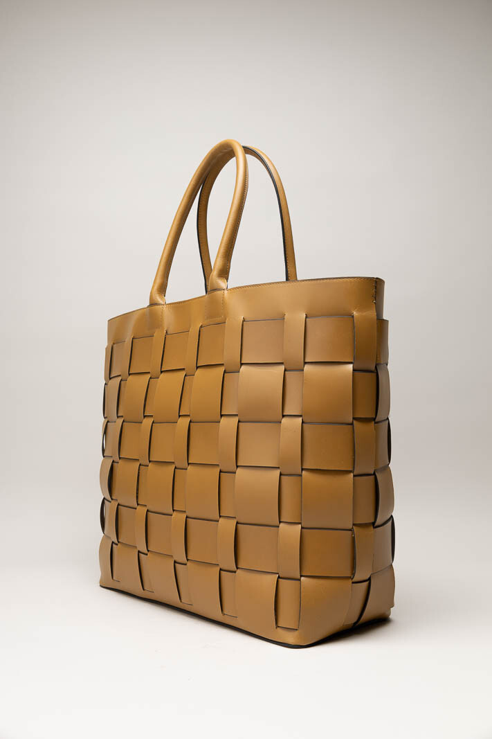 Cognac Shopper
