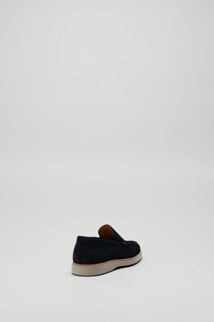 zoom in on Blauw Mocassin image Blauw Mocassin image