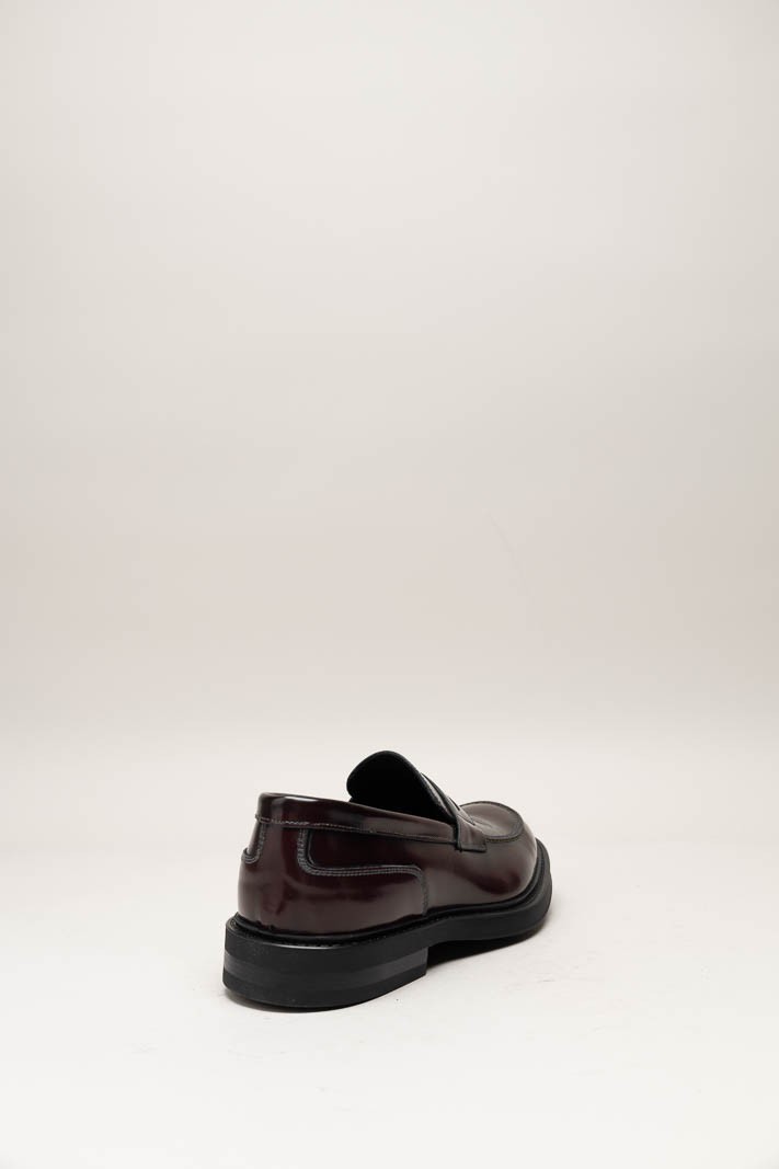 Bordeaux Mocassin image