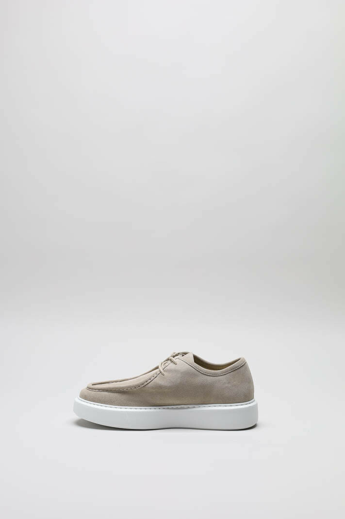 zoom in on Beige Veterschoen image Beige Veterschoen image