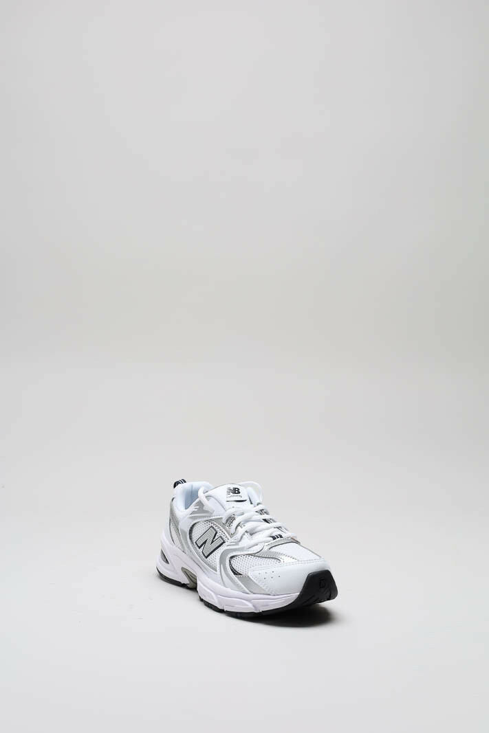 zoom in on Wit Sneaker image Wit Sneaker image