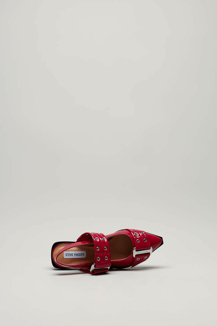 zoom in on Rood Ballerina image Rood Ballerina image