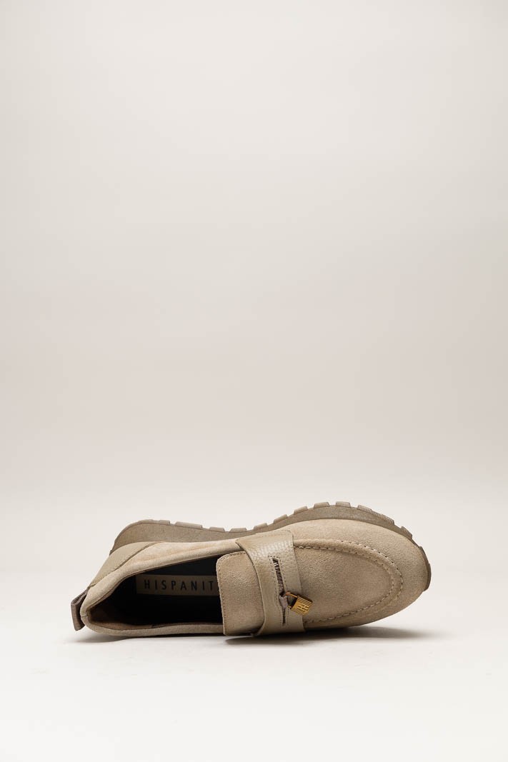 Taupe Mocassin image