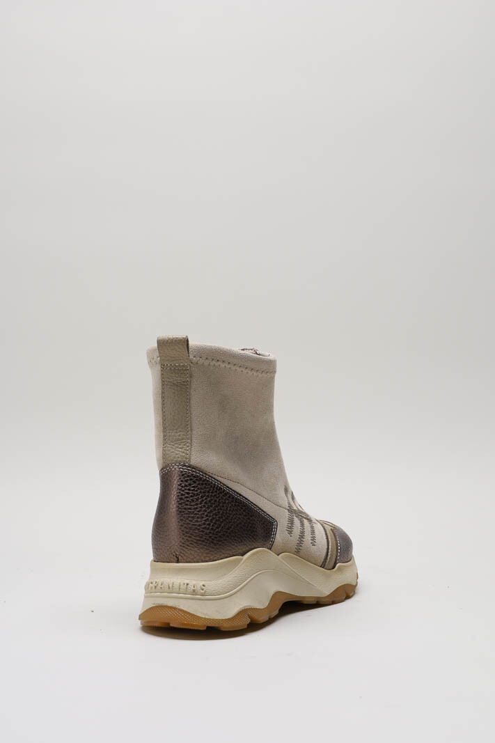 zoom in on Taupe Enkellaars plat image Taupe Enkellaars plat image