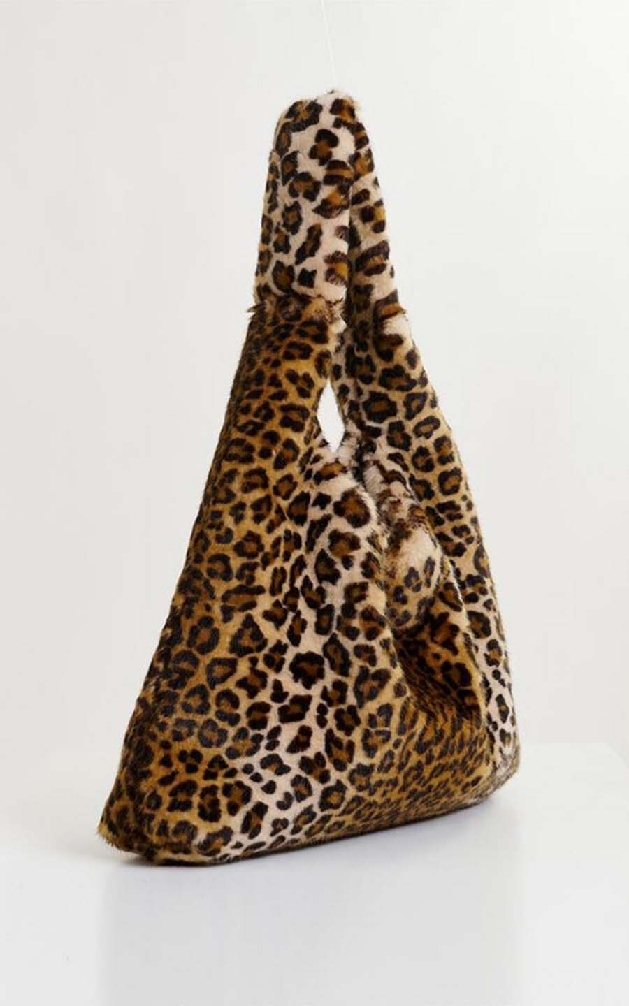 Bruin Shopper