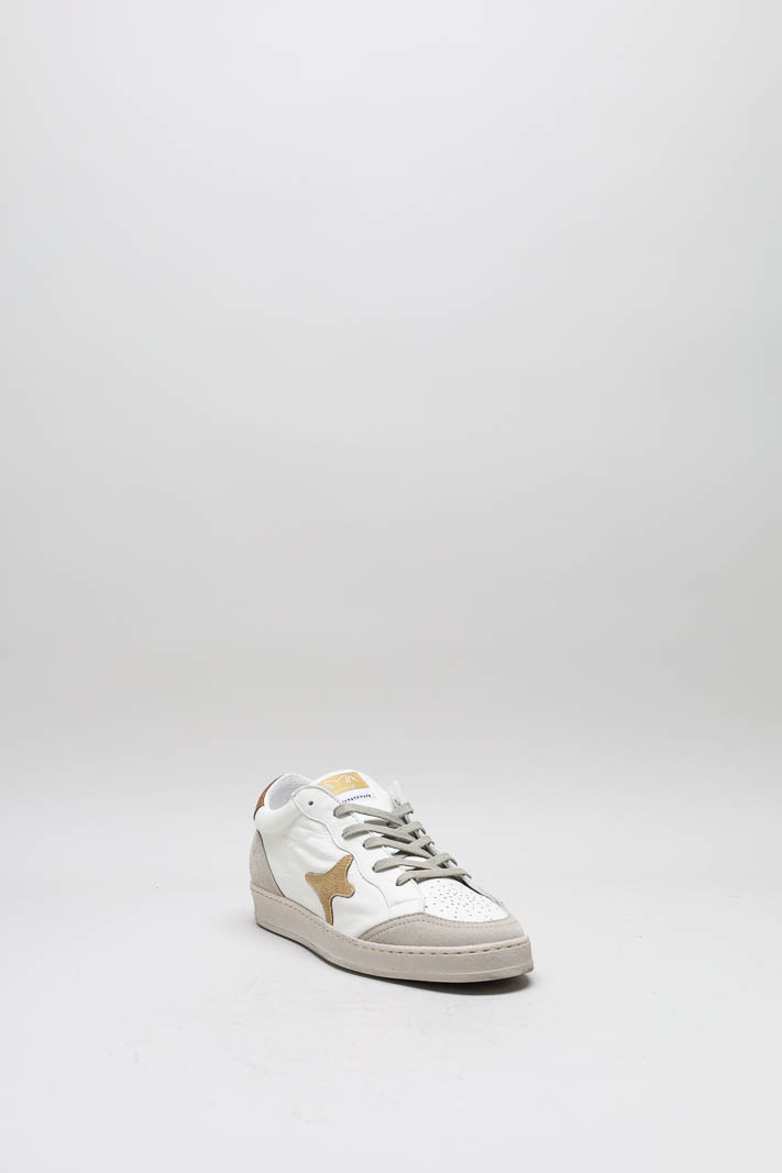 Beige Sneaker