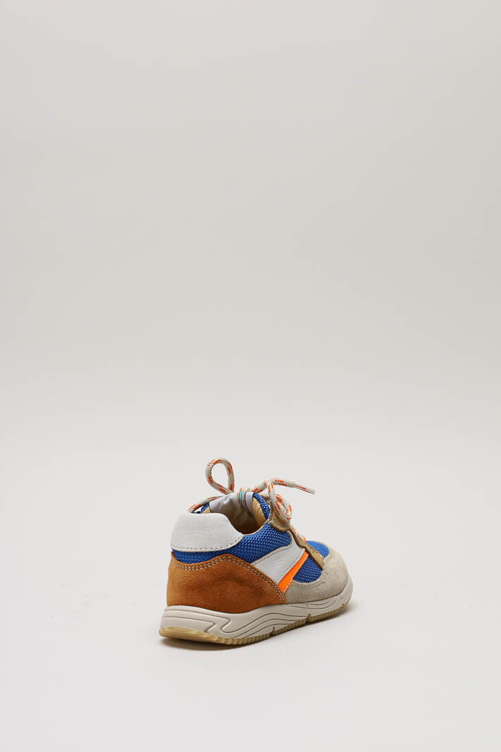 zoom in on Blauw Sneaker image Blauw Sneaker image