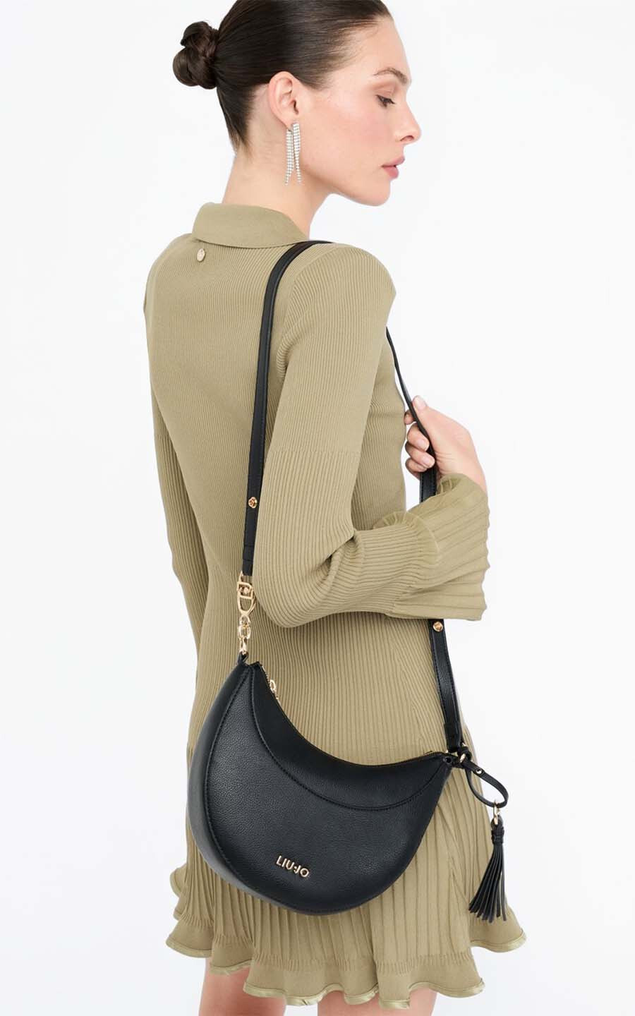 zoom in on Zwart Cross body image Zwart Cross body image