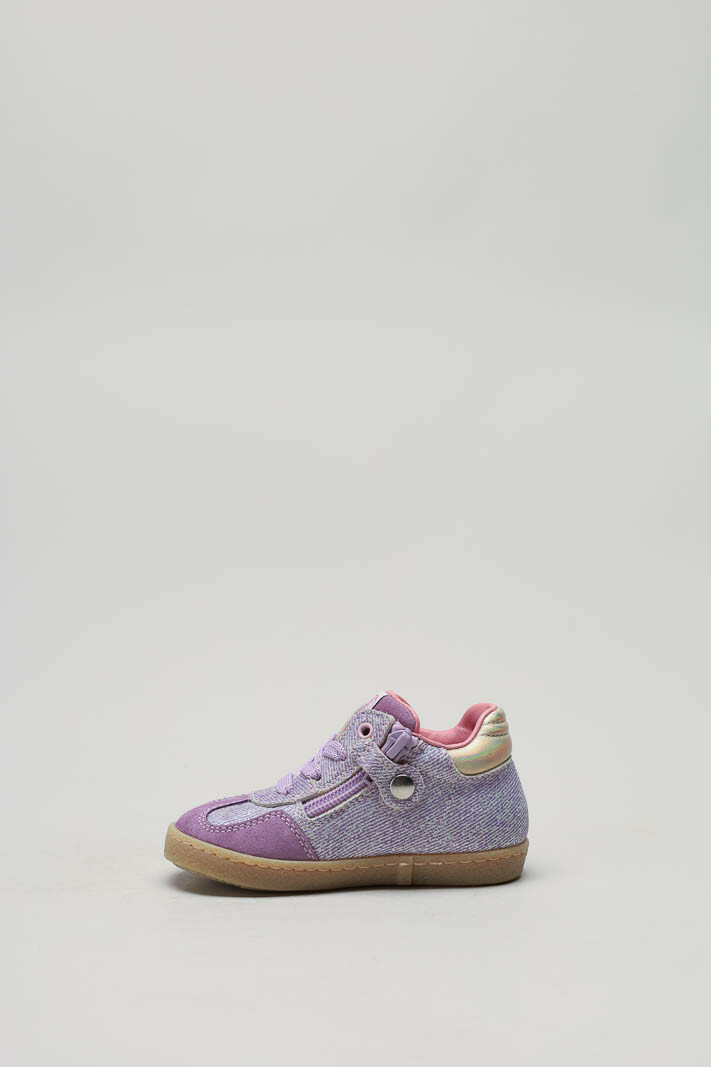 zoom in on Lila Sneaker image Lila Sneaker image