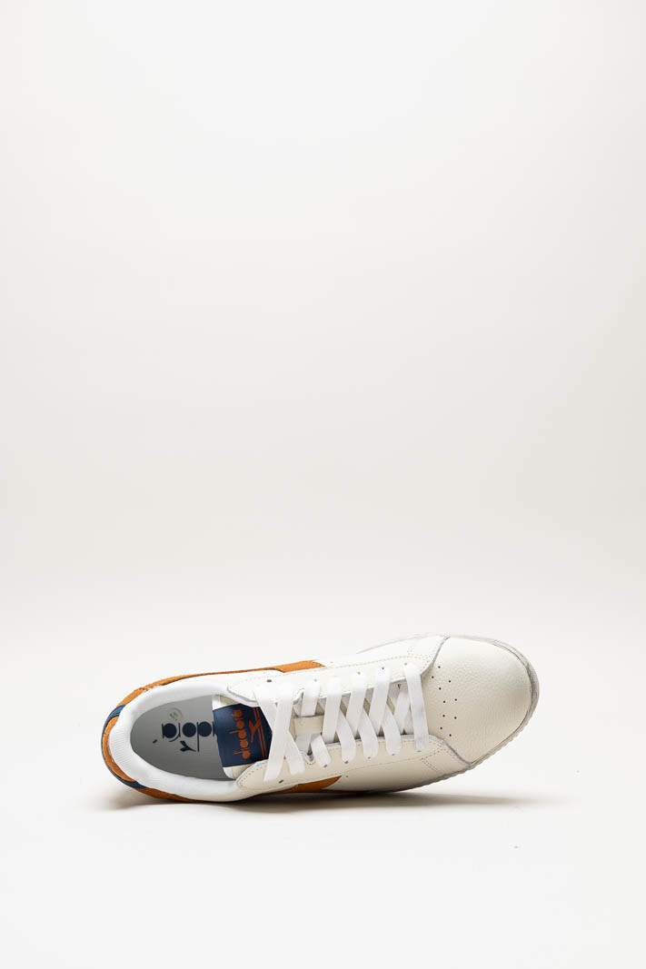 zoom in on Gebroken wit Sneaker image Gebroken wit Sneaker image