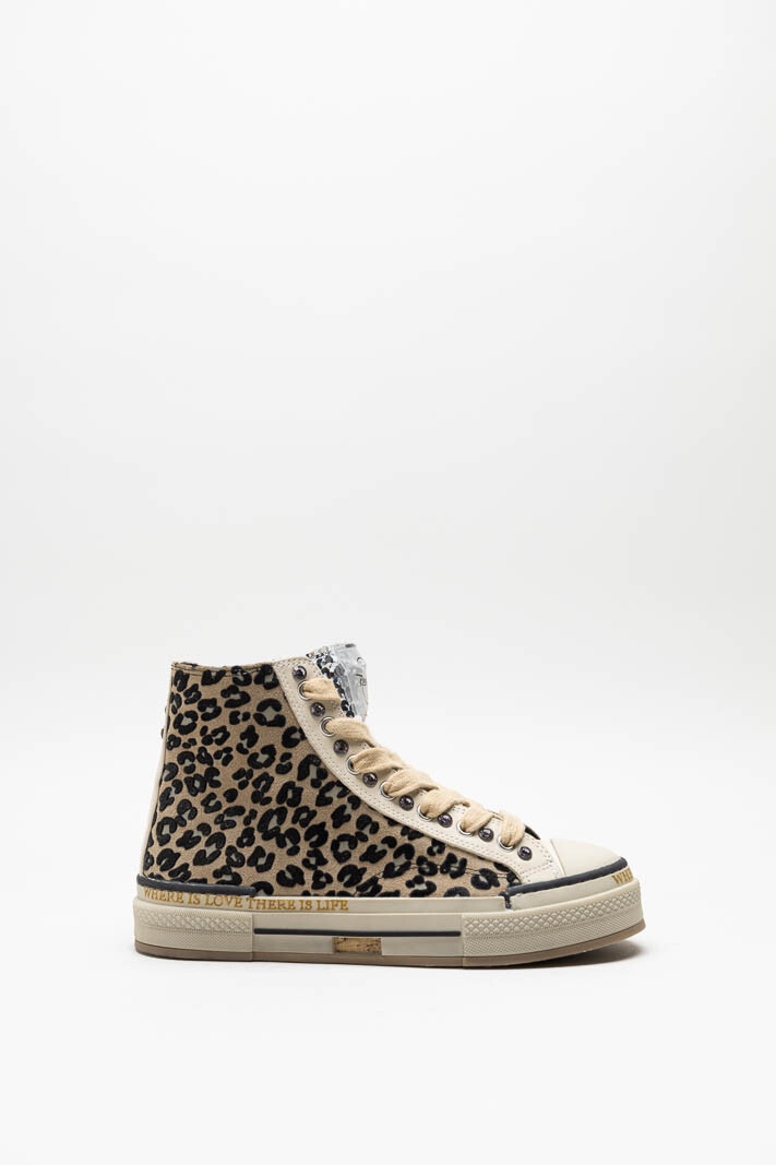 Beige Sneaker