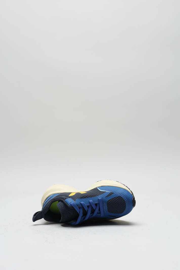 zoom in on Blauw Sneaker image Blauw Sneaker image