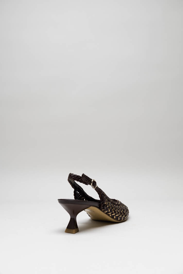 Donkerbruin Pump image