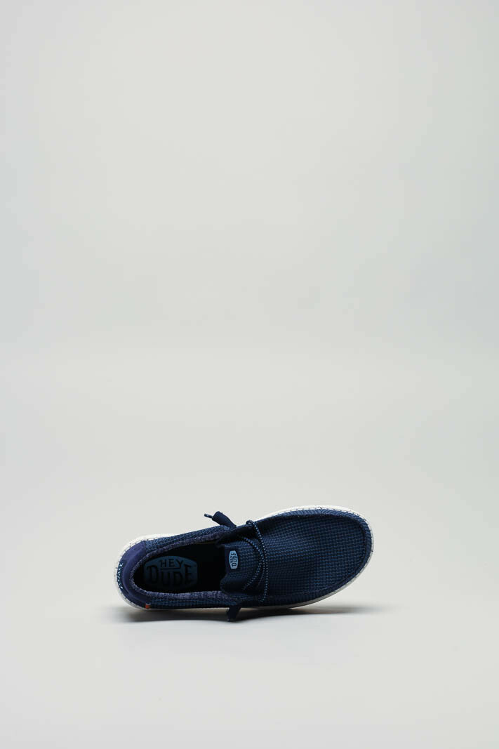 zoom in on Blauw Sneaker image Blauw Sneaker image