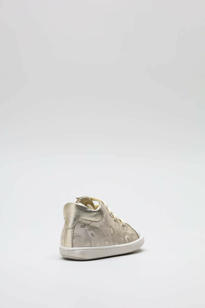 zoom in on Goud Sneaker image Goud Sneaker image