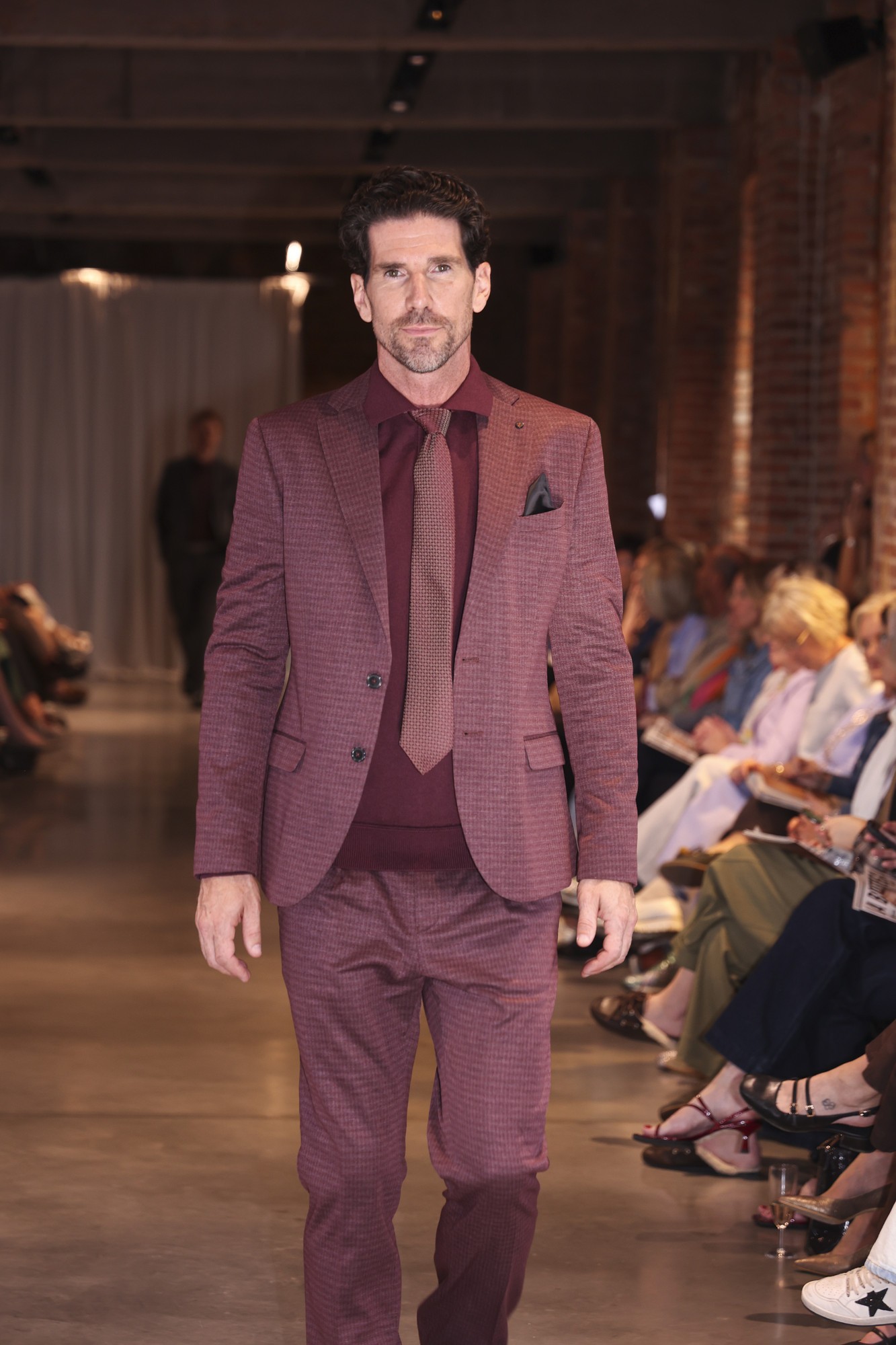Runway Show PT.1 - 0.122