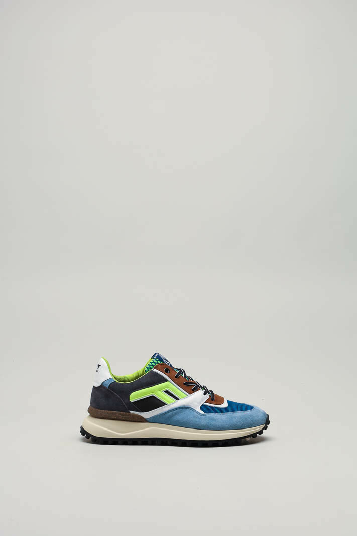 zoom in on Lichtblauw Sneaker image Lichtblauw Sneaker image