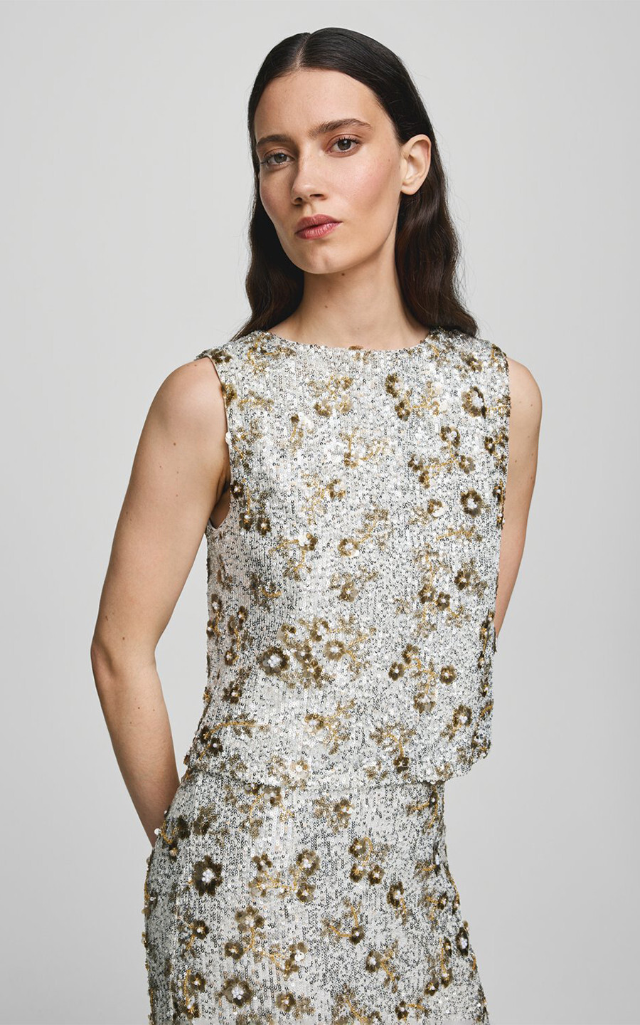 zoom in on Zilver T-shirt/top image Zilver T-shirt/top image