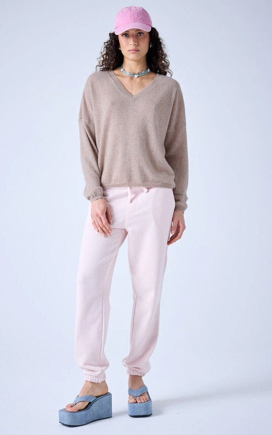 zoom in on Beige Sweater/trui image Beige Sweater/trui image