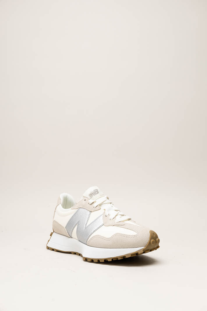 Beige Sneaker