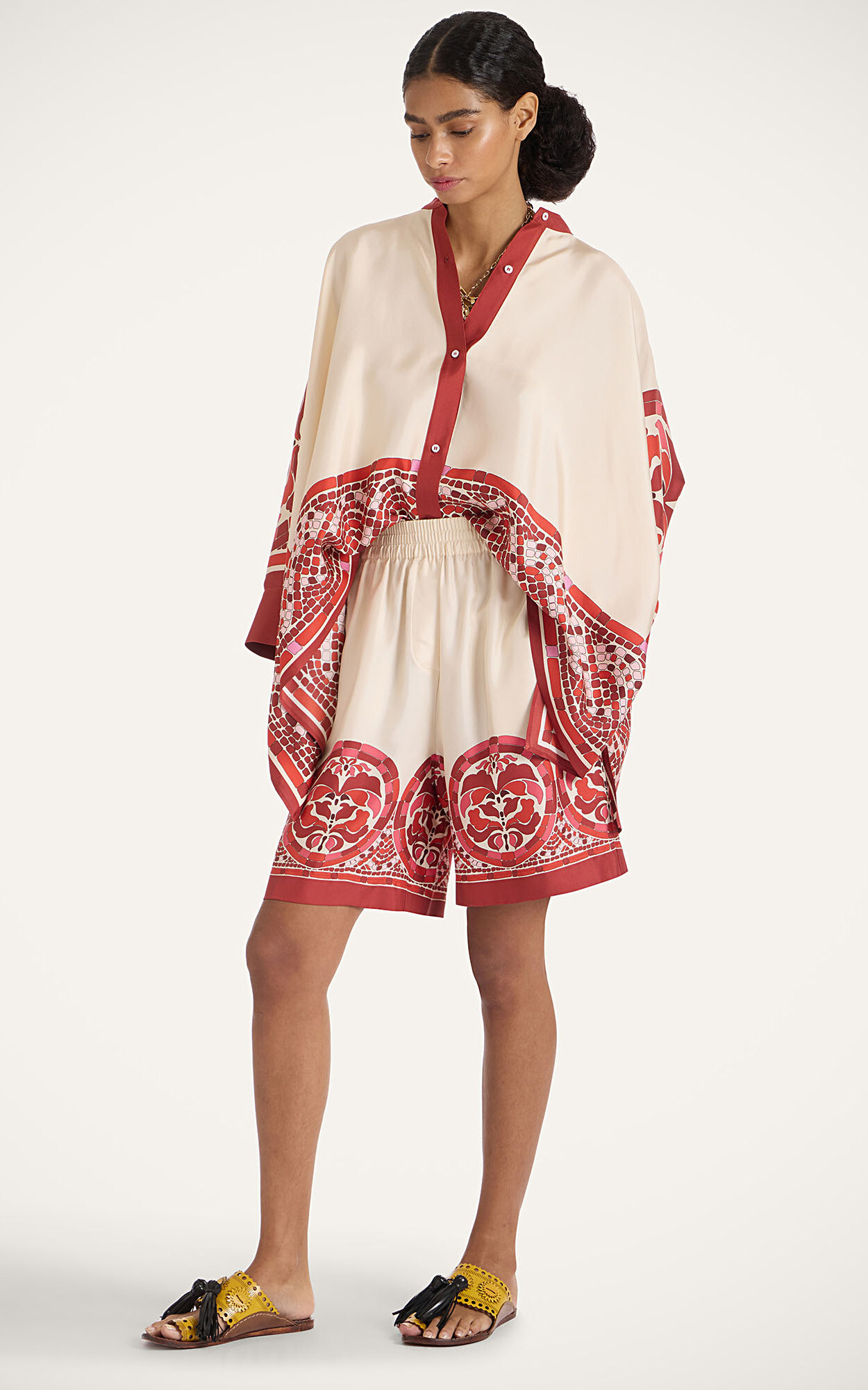 zoom in on Rood Blouse image Rood Blouse image