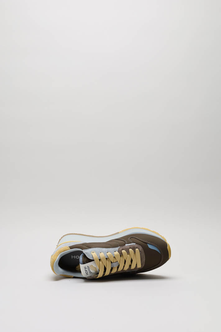 zoom in on Bruin Sneaker image Bruin Sneaker image