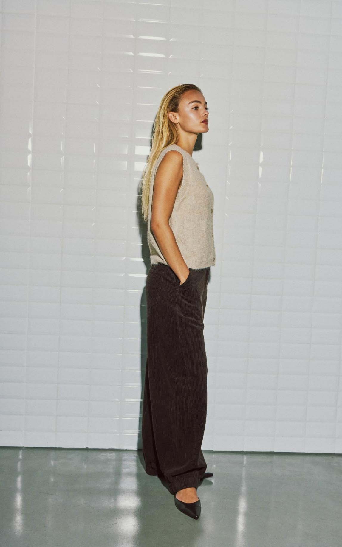 Bruin Broek image