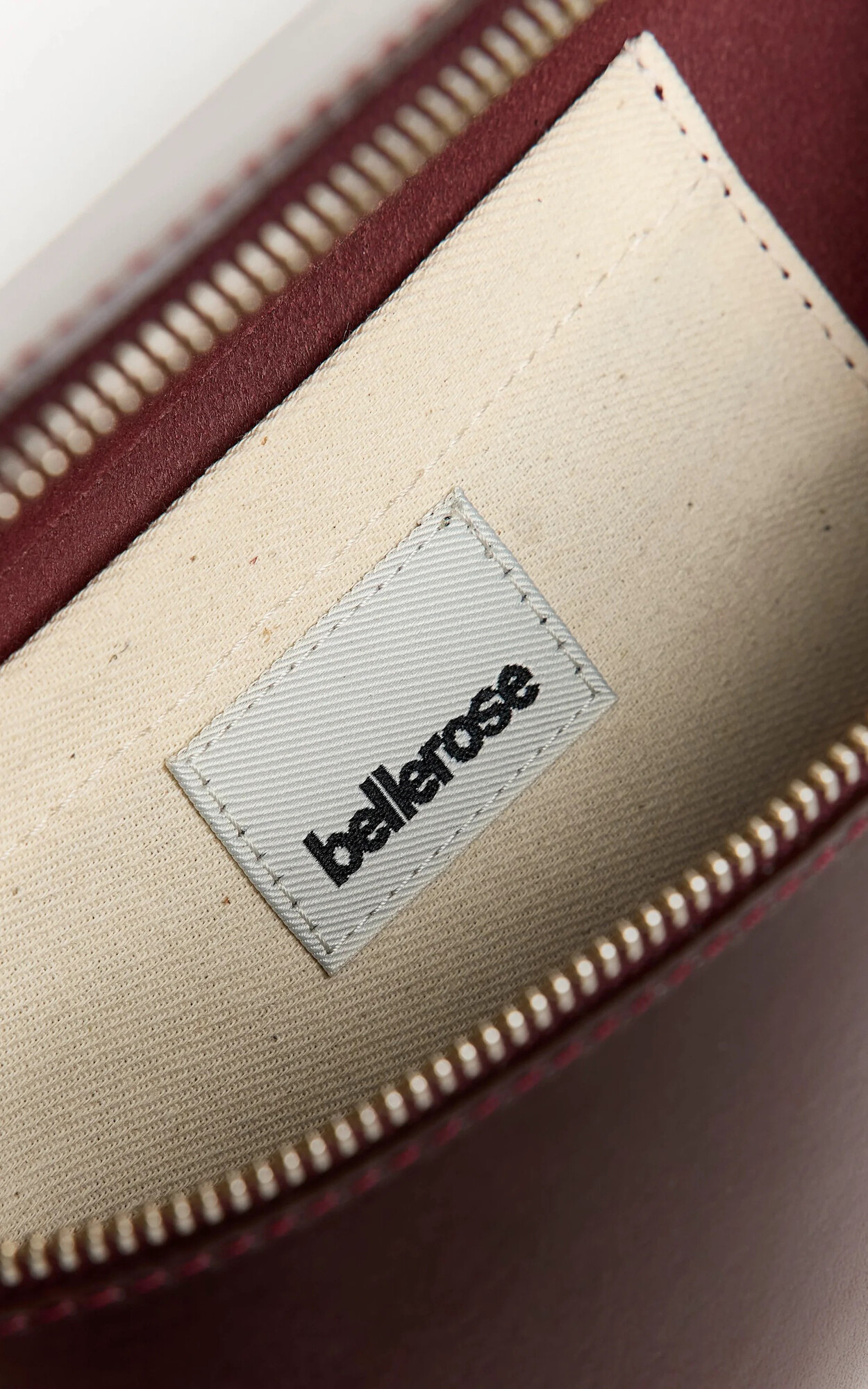 Bordeaux Cross body image