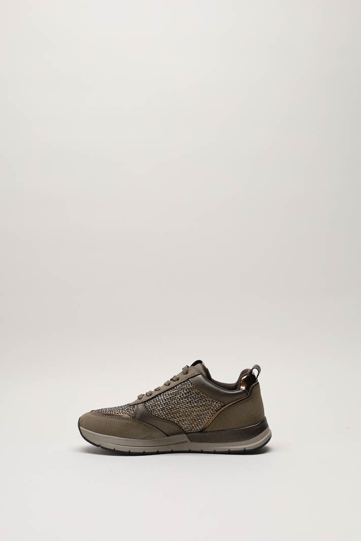 zoom in on Bruin Sneaker image Bruin Sneaker image