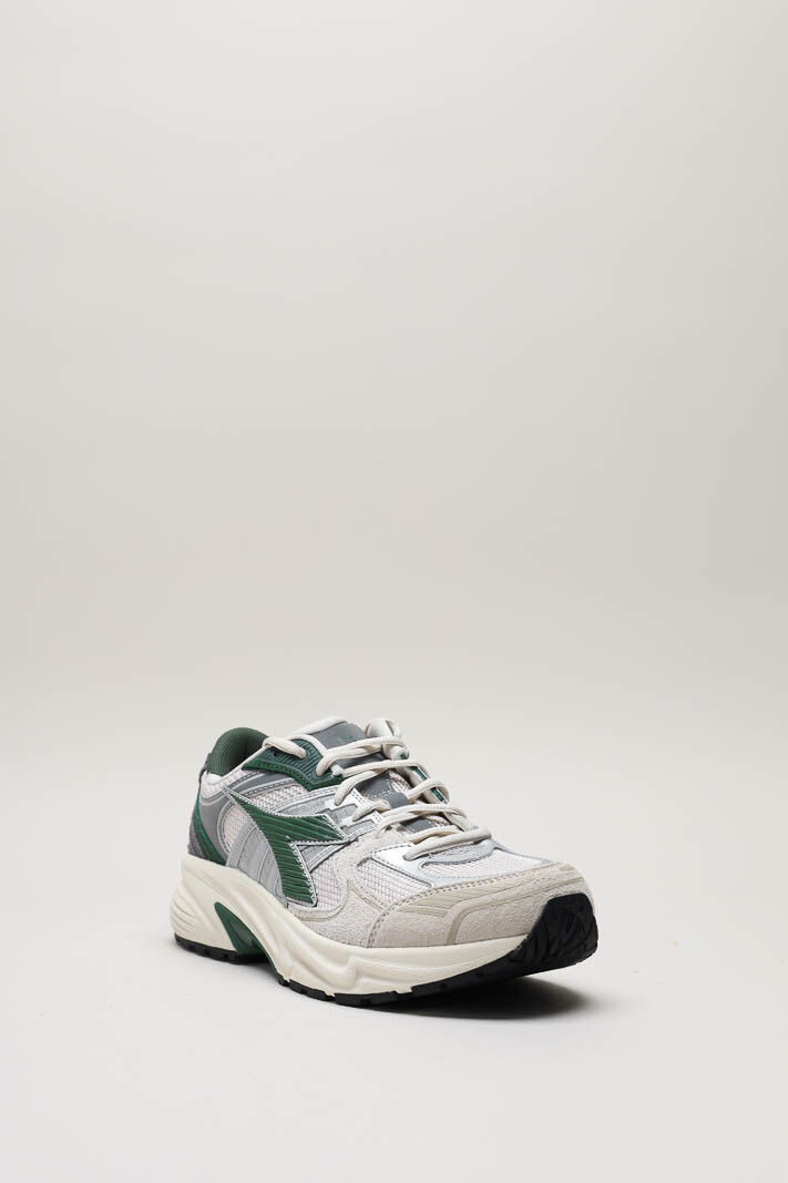 Beige Sneaker