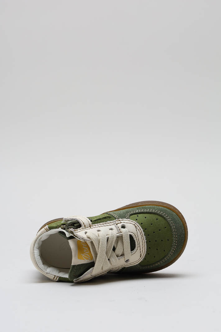 zoom in on Groen Sneaker image Groen Sneaker image