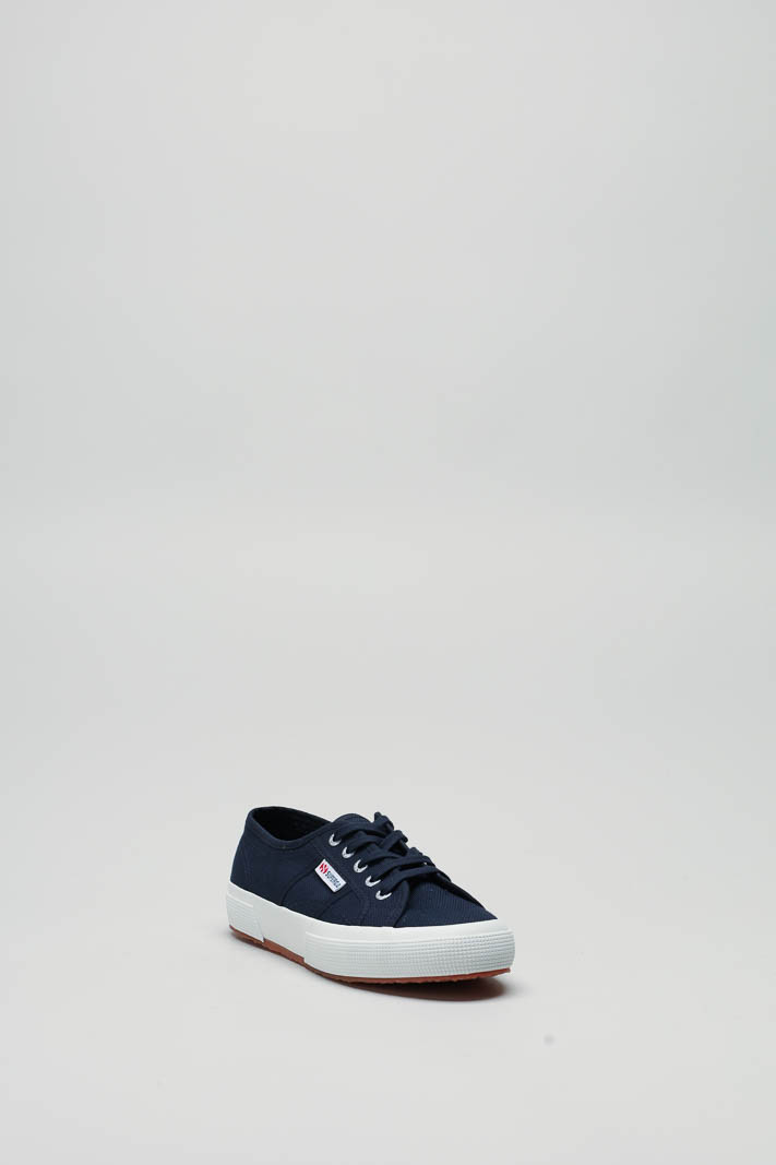zoom in on Blauw Sneaker image Blauw Sneaker image
