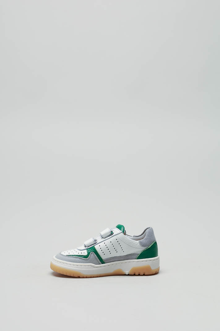 zoom in on Wit Velcro schoen image Wit Velcro schoen image