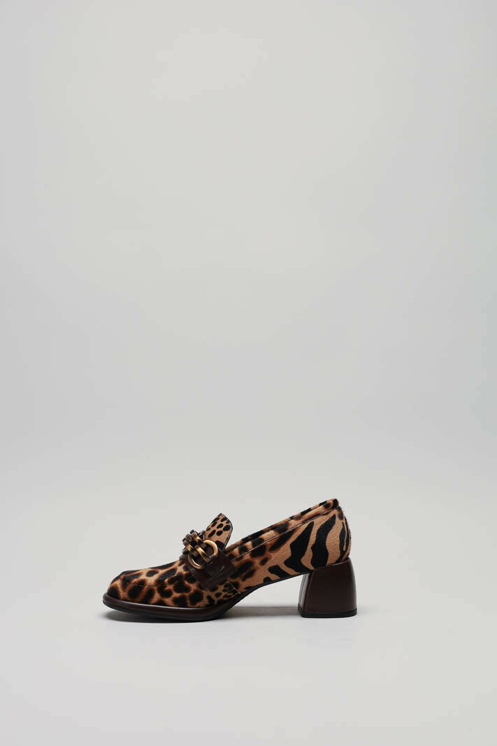 zoom in on Lichtbruin Mocassin hak image Lichtbruin Mocassin hak image