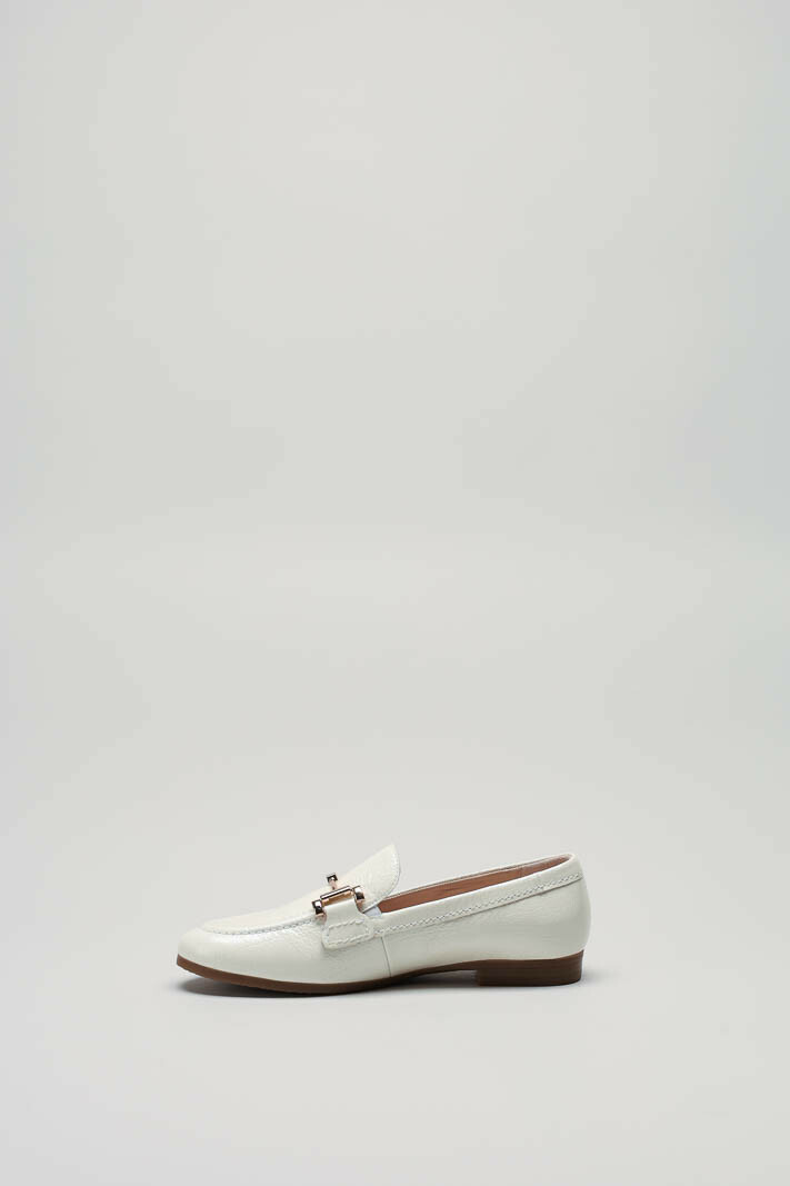 zoom in on Ecru Mocassin image Ecru Mocassin image