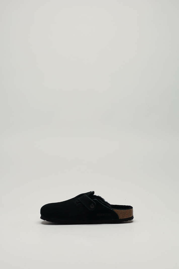 zoom in on Zwart Slipper image Zwart Slipper image