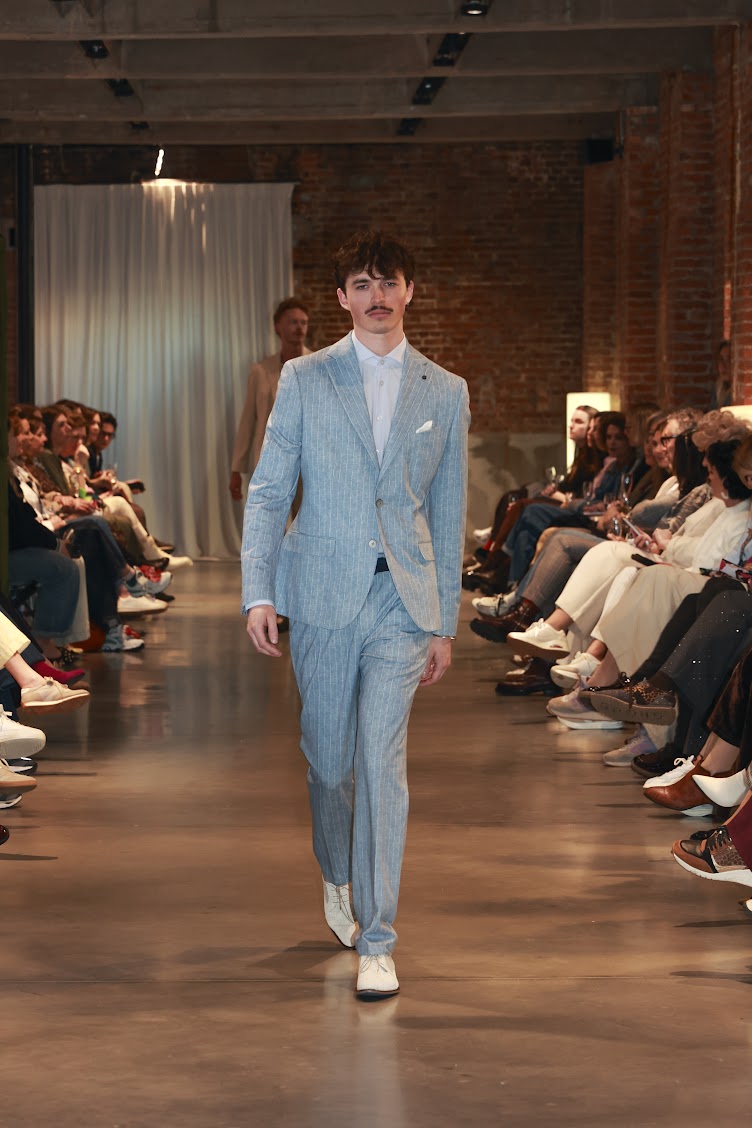 Runway show SS26 0.68