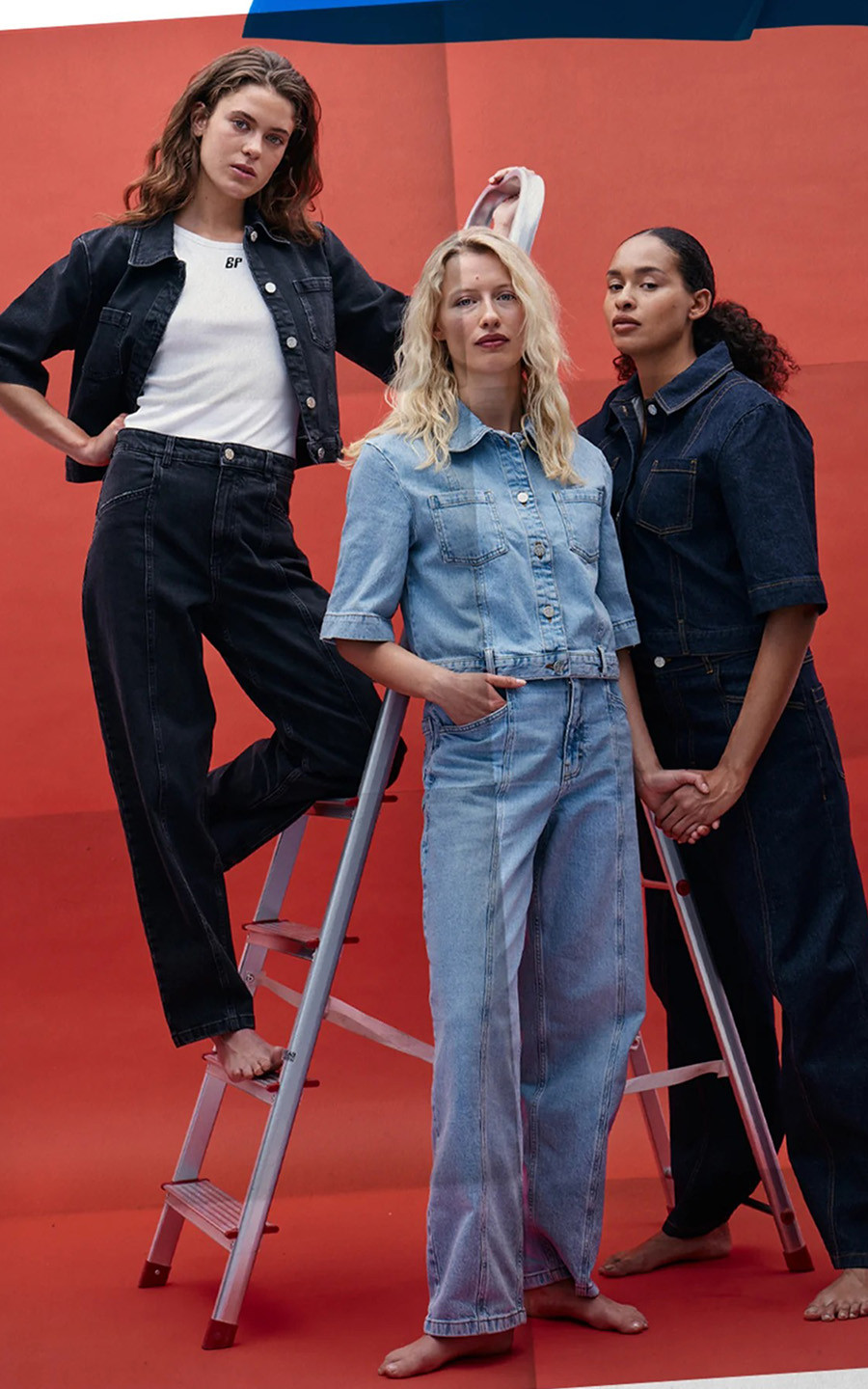 zoom in on Jeans Broek image Jeans Broek image