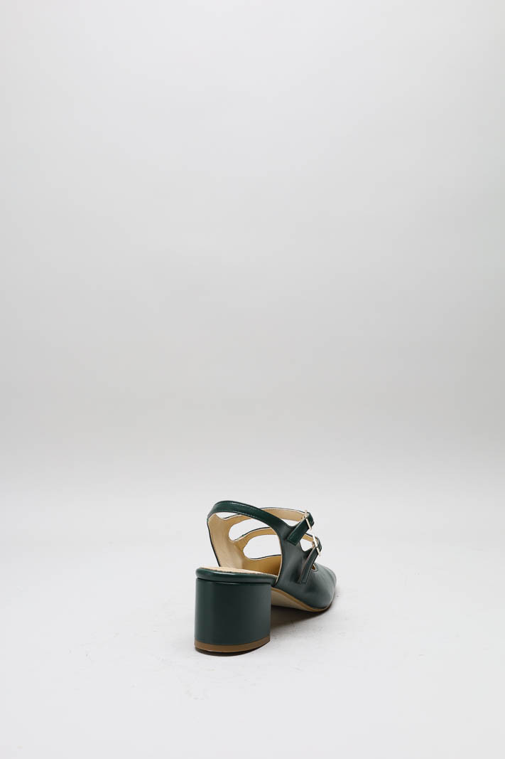 zoom in on Groen Pump image Groen Pump image