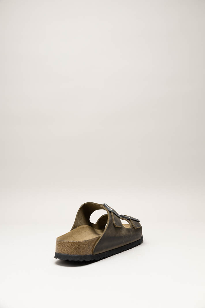 Kaki Slipper image