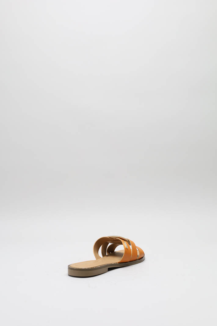 zoom in on Oranje Slipper image Oranje Slipper image