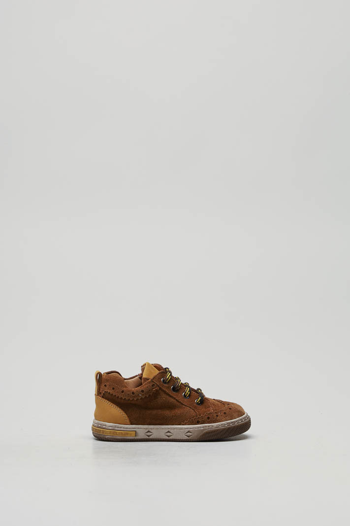 Bruin Sneaker
