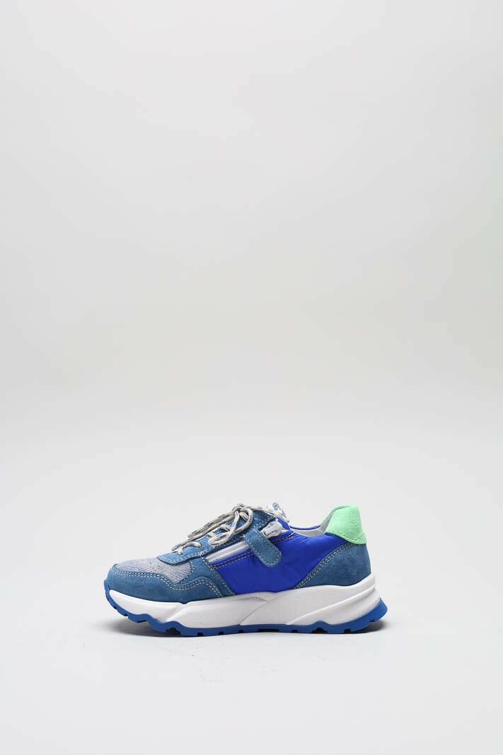 zoom in on Blauw Sneaker image Blauw Sneaker image