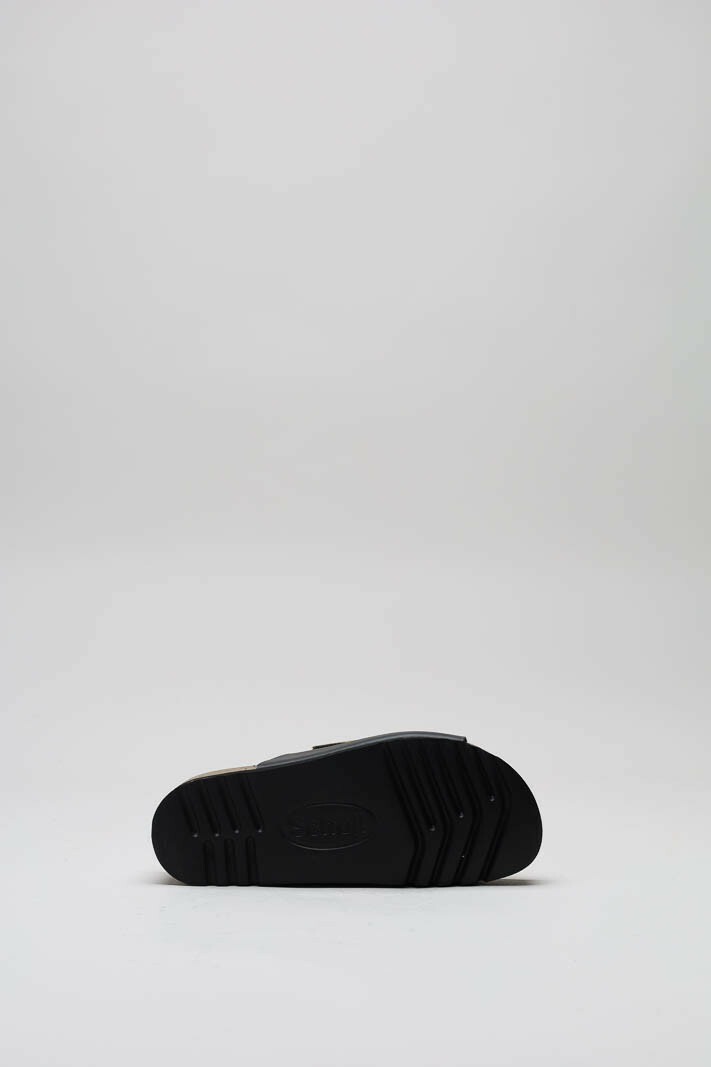 zoom in on Zwart Slipper image Zwart Slipper image
