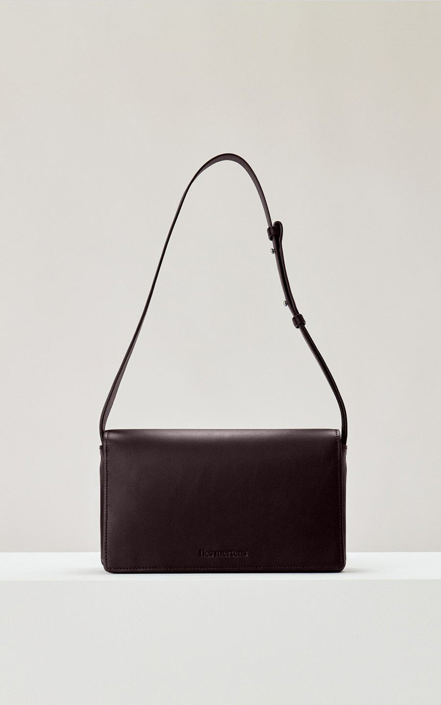 zoom in on Bordeaux Cross body image Bordeaux Cross body image