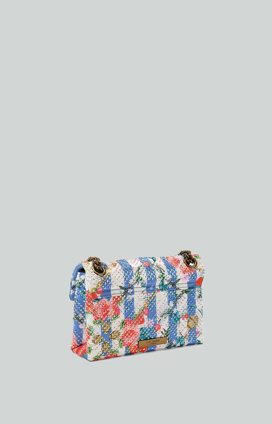 zoom in on Lichtblauw Cross body image Lichtblauw Cross body image