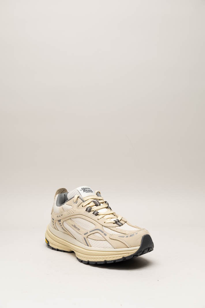 Donkerbeige Sneaker